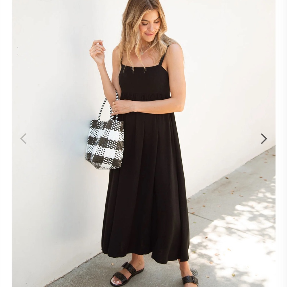 NWT Carly Jean Los Angeles Emilia Linen Dress, black, size small